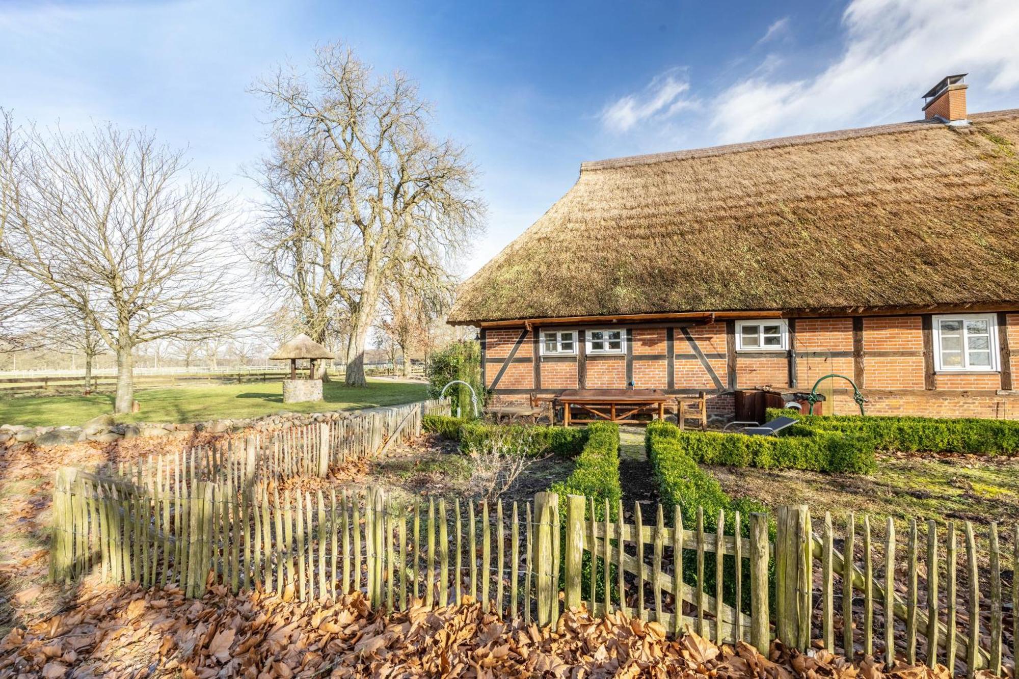 Ferienwohnung Juttashof Camin Exterior foto